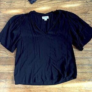 Velvet by Graham and Spencer black silk butterfly sleeve blouse size small